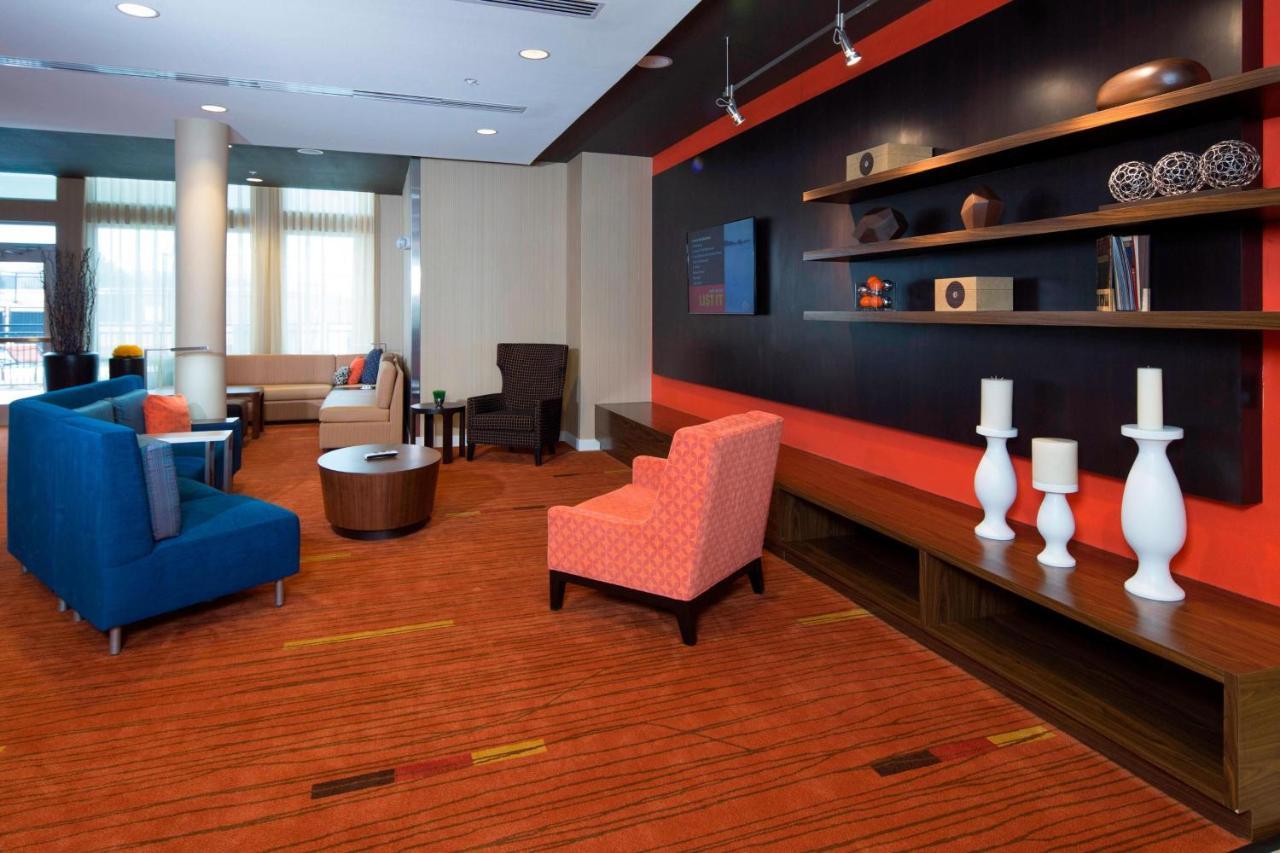 Courtyard By Marriott Dallas Midlothian At Midlothian Conference Center Екстериор снимка