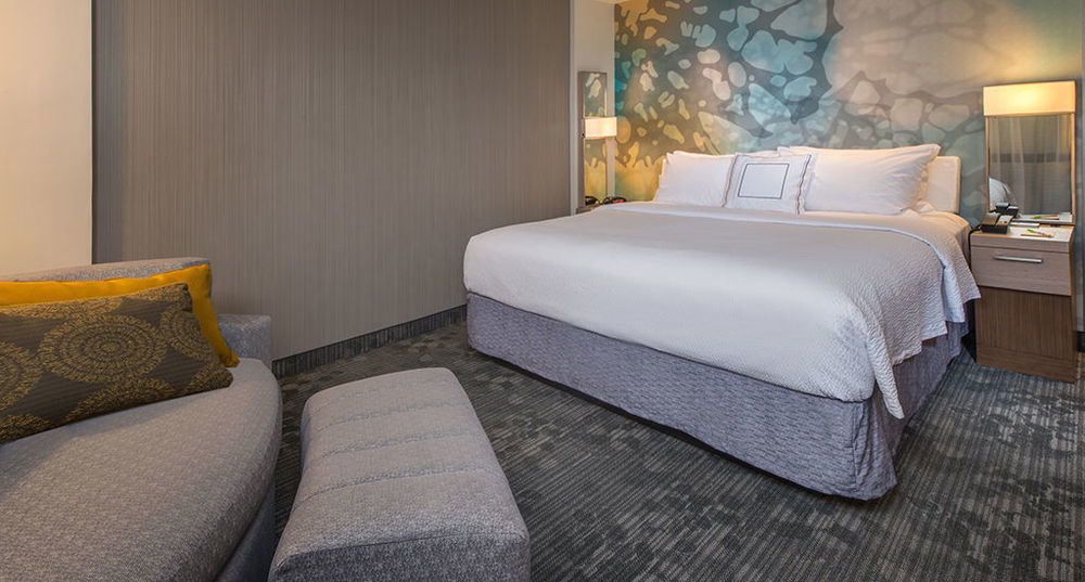 Courtyard By Marriott Dallas Midlothian At Midlothian Conference Center Екстериор снимка