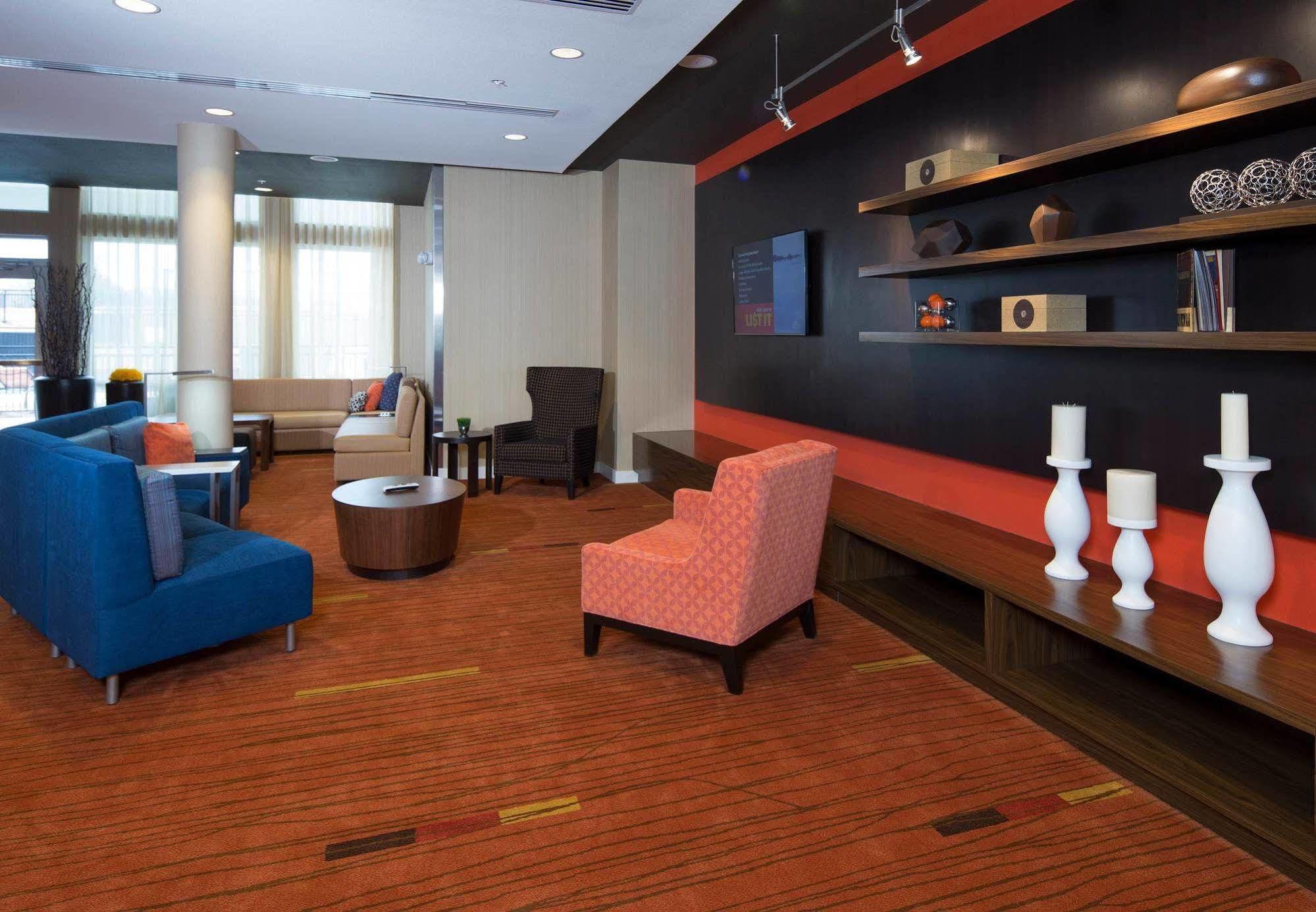 Courtyard By Marriott Dallas Midlothian At Midlothian Conference Center Екстериор снимка